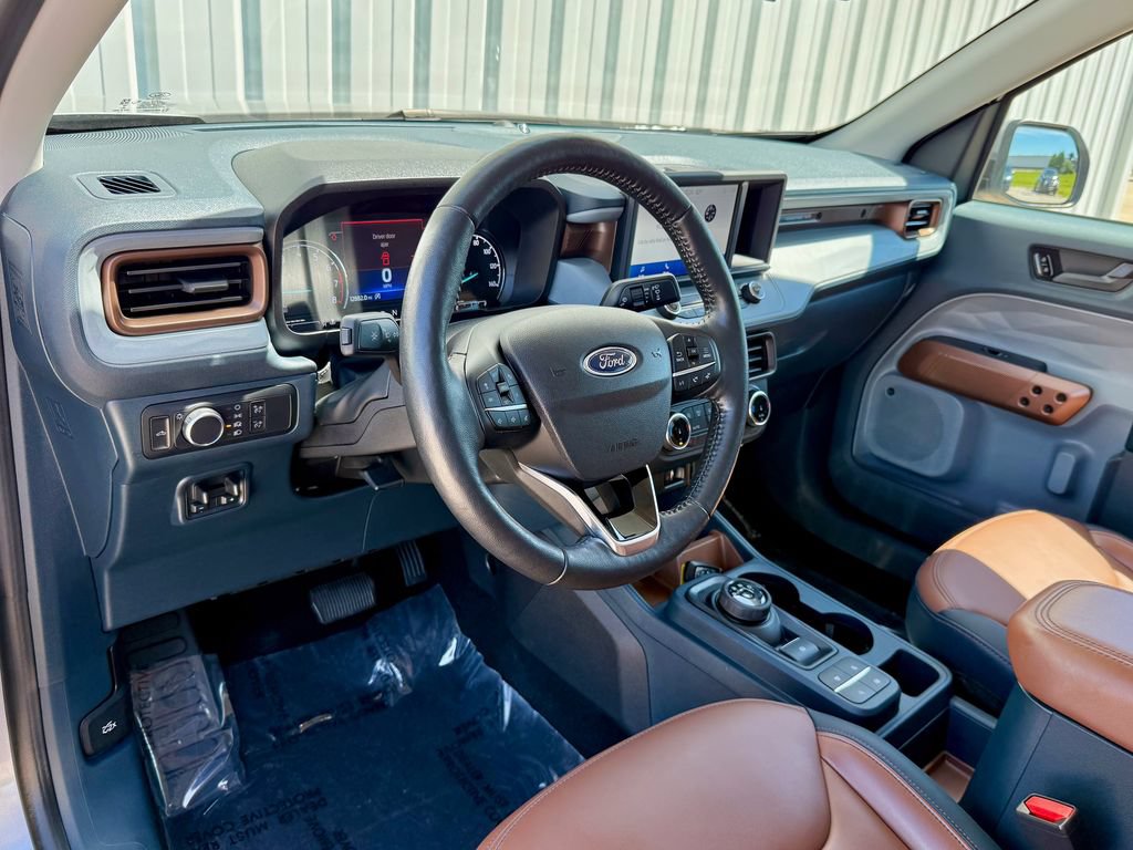 Certified 2022 Ford Maverick Lariat w/ Lariat Luxury Package AWD/4WD image 10
