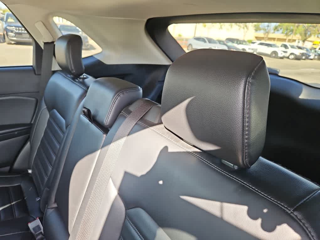 Certified 2024 Ford Edge SEL w/ Convenience Package AWD/4WD image 12