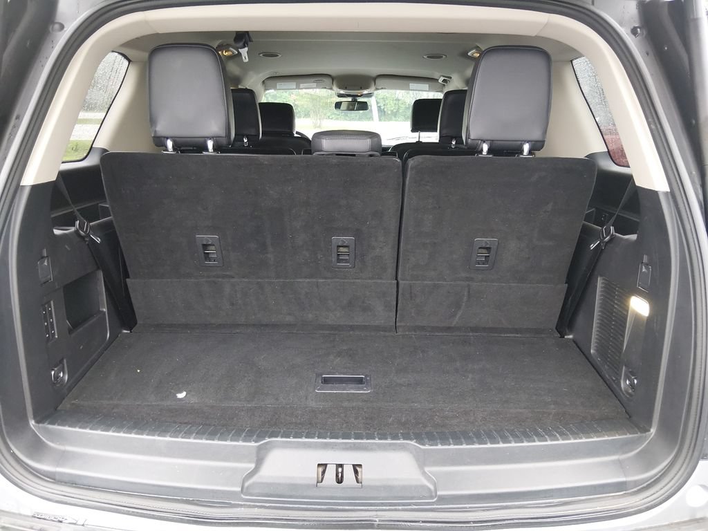 Certified 2023 Ford Expedition XLT RWD image 16