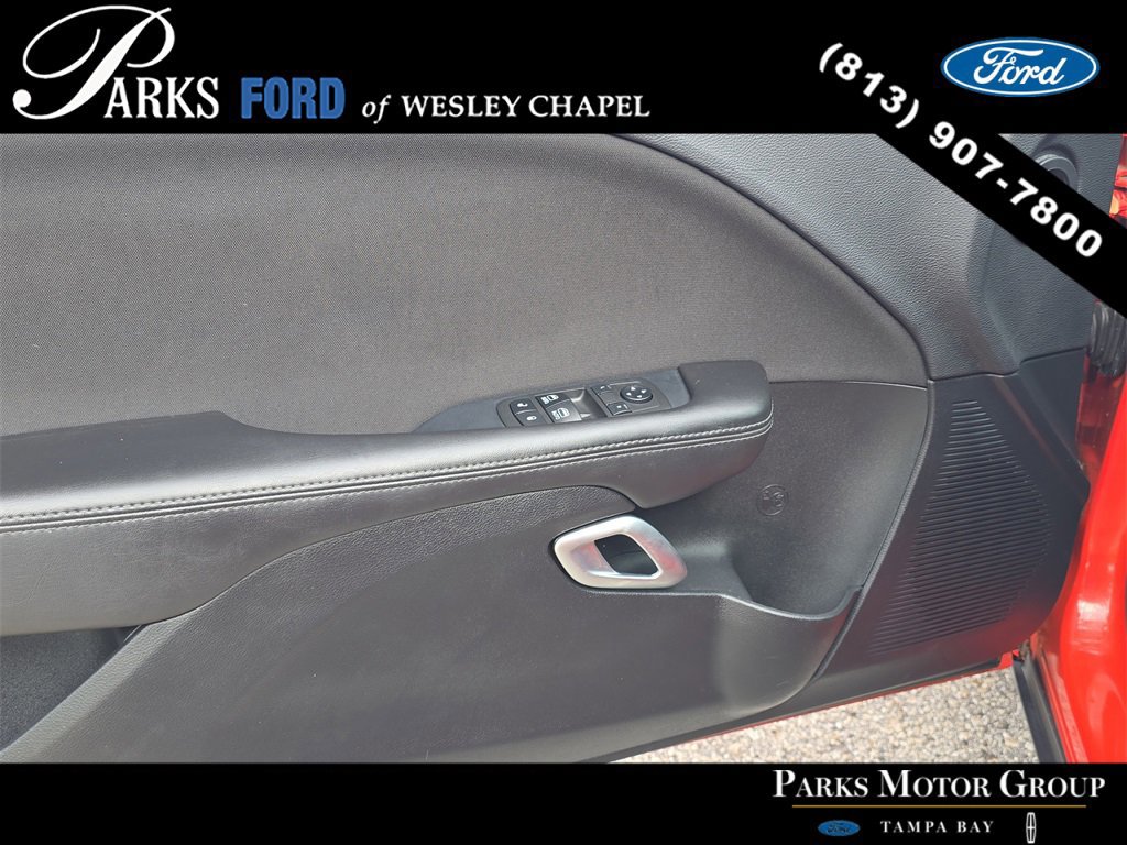 Used 2019 Dodge Challenger SXT w/ Blacktop Package image 11