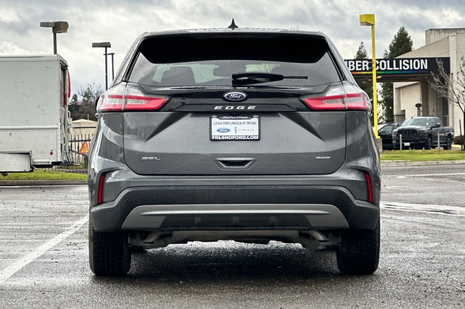 Certified 2024 Ford Edge SEL image 4