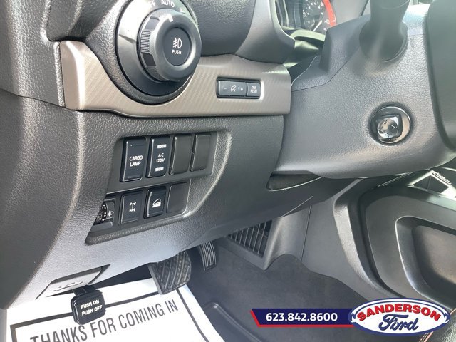 Used 2021 Nissan Titan PRO-4X w/ Pro-4x Convenience Package AWD/4WD image 12