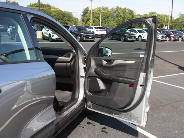 Certified 2022 Ford Escape S AWD/4WD image 22