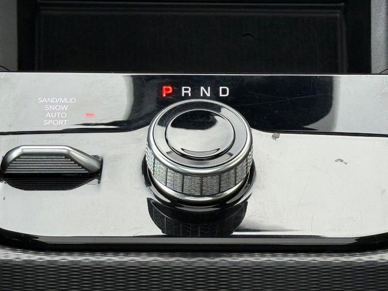 Used 2024 Jeep Grand Cherokee L Limited w/ Luxury Tech Group II image 13