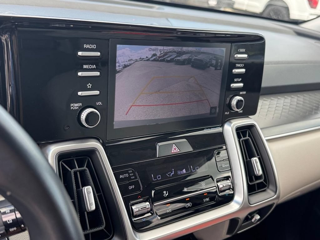 Used 2021 Kia Sorento S w/ Panoramic Sunroof Package AWD/4WD image 23