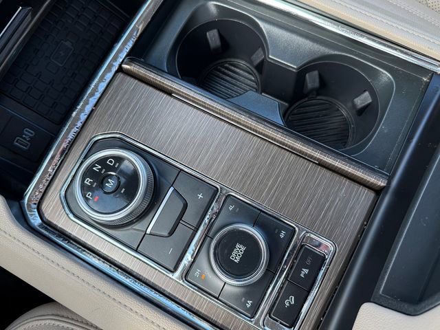 Certified 2023 Ford Expedition Limited image 15