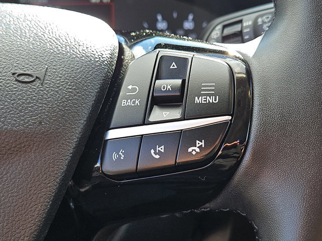 Certified 2022 Ford Escape SEL image 30