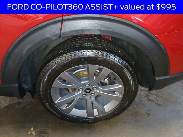 Certified 2023 Ford Explorer XLT w/ Equipment Group 202A image 5