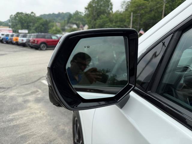 Used 2024 Chevrolet Tahoe RST w/ Luxury Package AWD/4WD image 37