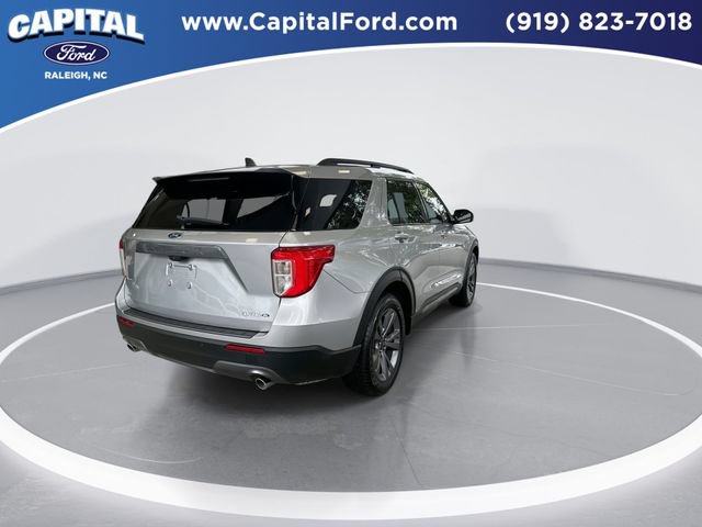 Certified 2023 Ford Explorer XLT w/ Equipment Group 202A RWD image 8