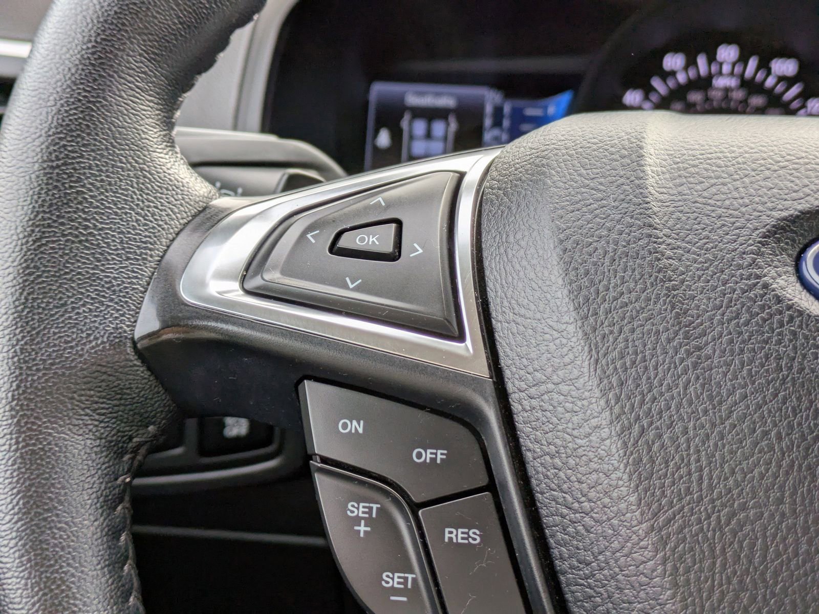 Certified 2024 Ford Edge SEL w/ Convenience Package image 28