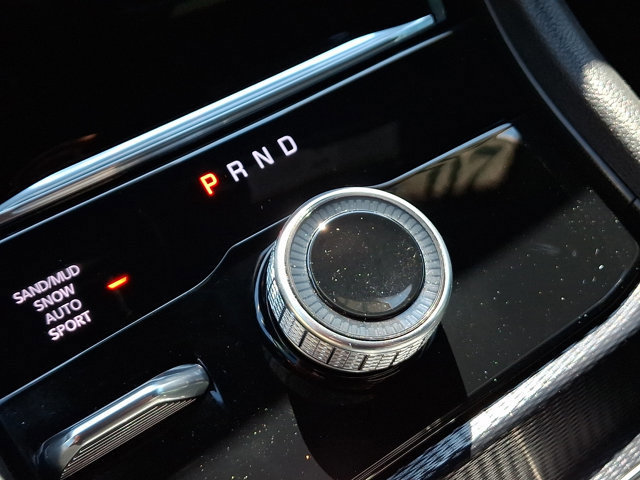 Used 2024 Jeep Grand Cherokee Limited image 20