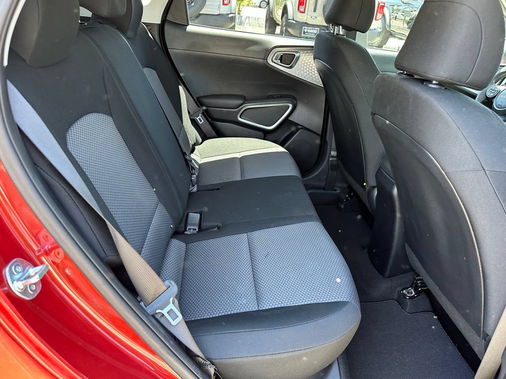 Used 2024 Kia Soul LX w/ Option Group 015 FWD image 19