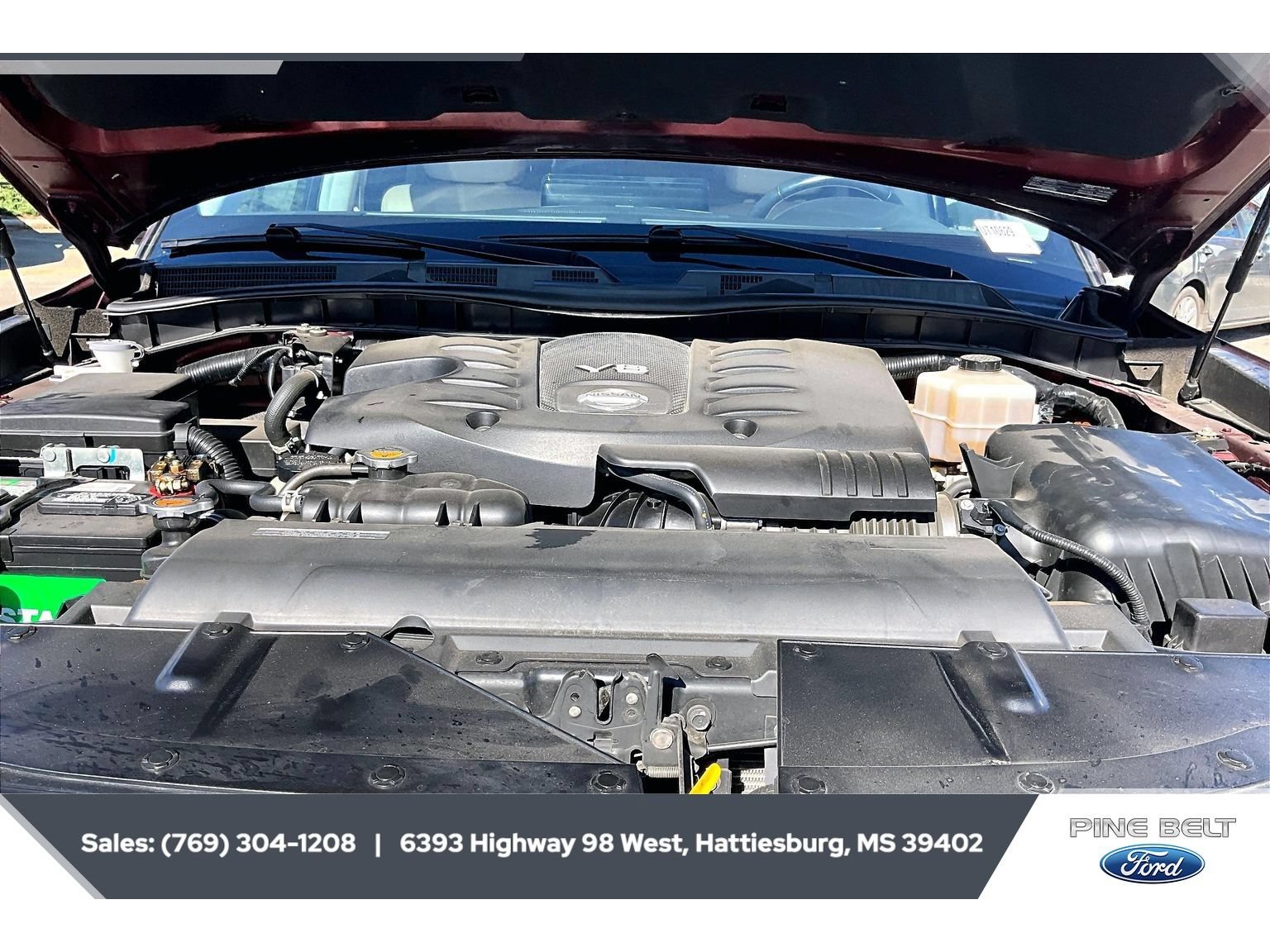 Used 2021 Nissan Armada Platinum w/ Captain's Chairs Package RWD image 8
