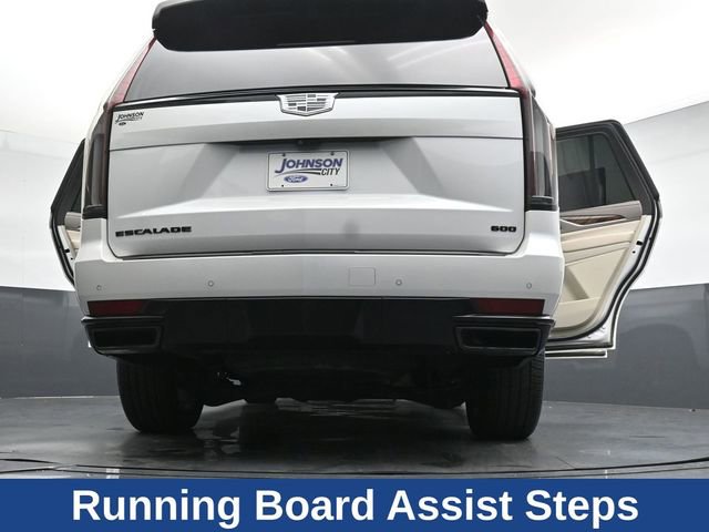 Used 2023 Cadillac Escalade Sport Platinum w/ LPO, ONYX Package AWD/4WD image 39