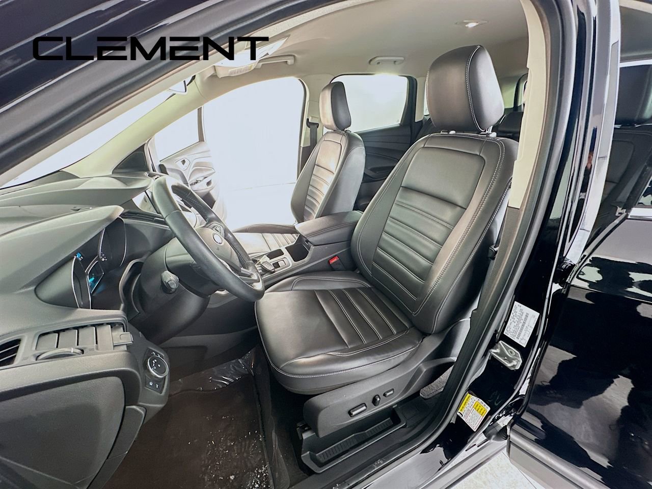 Certified 2019 Ford Escape SEL image 29