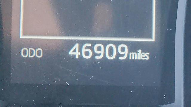 Used 2024 Toyota Camry SE image 12