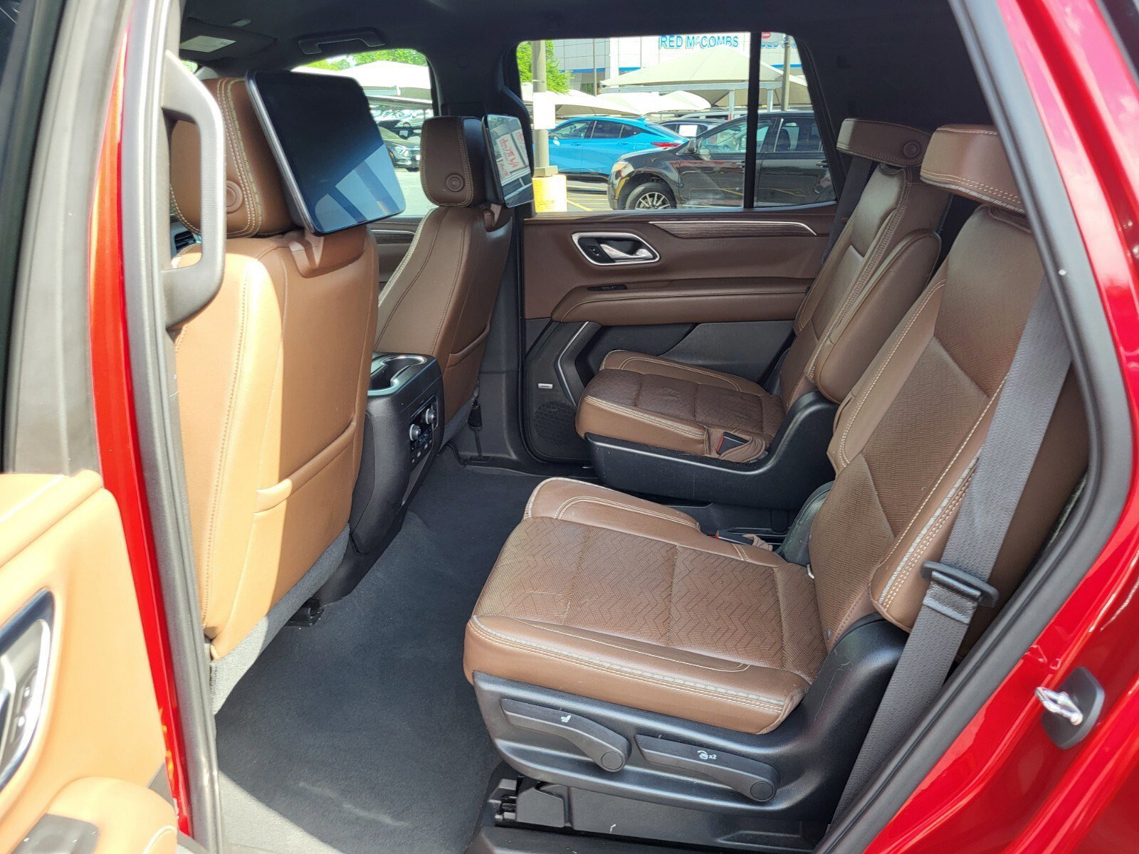 Used 2021 Chevrolet Tahoe High Country image 18