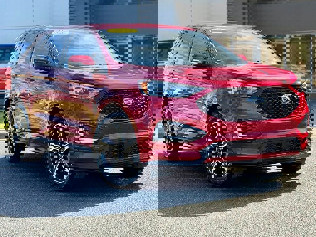 Certified 2022 Ford Edge ST image 2