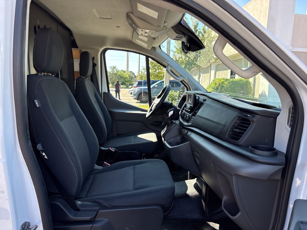 Certified 2025 Ford Transit 250 Low Roof w/ Exterior Upgrade Package RWD image 7