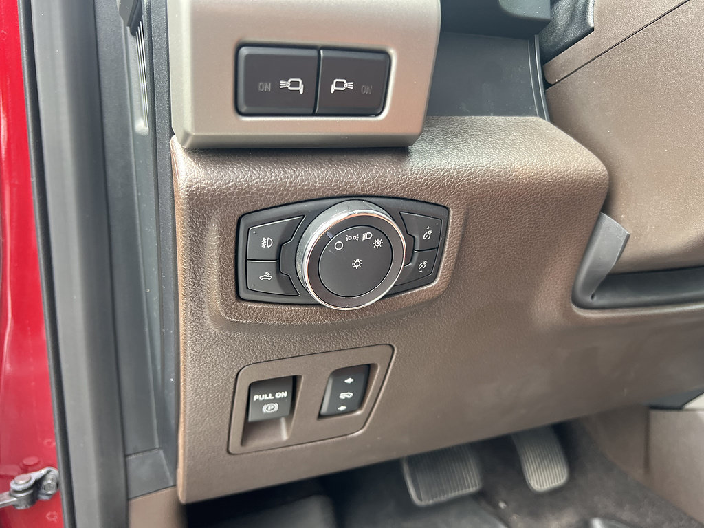 Certified 2018 Ford F150 King Ranch w/ Equipment Group 601A Luxury AWD/4WD image 29