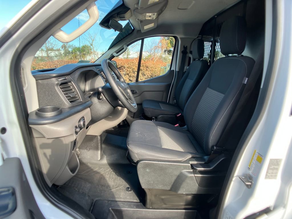 Certified 2024 Ford Transit 250 Low Roof w/ Exterior Upgrade Package image 27