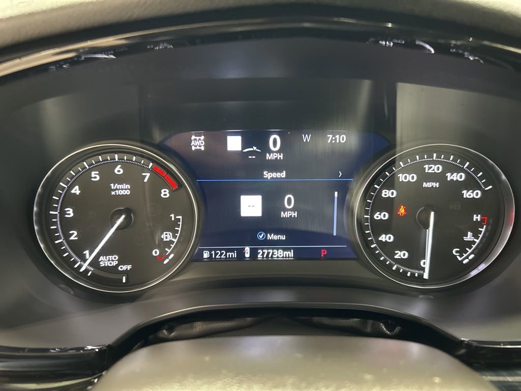 Used 2024 Cadillac XT6 Premium Luxury w/ Technology Package image 17