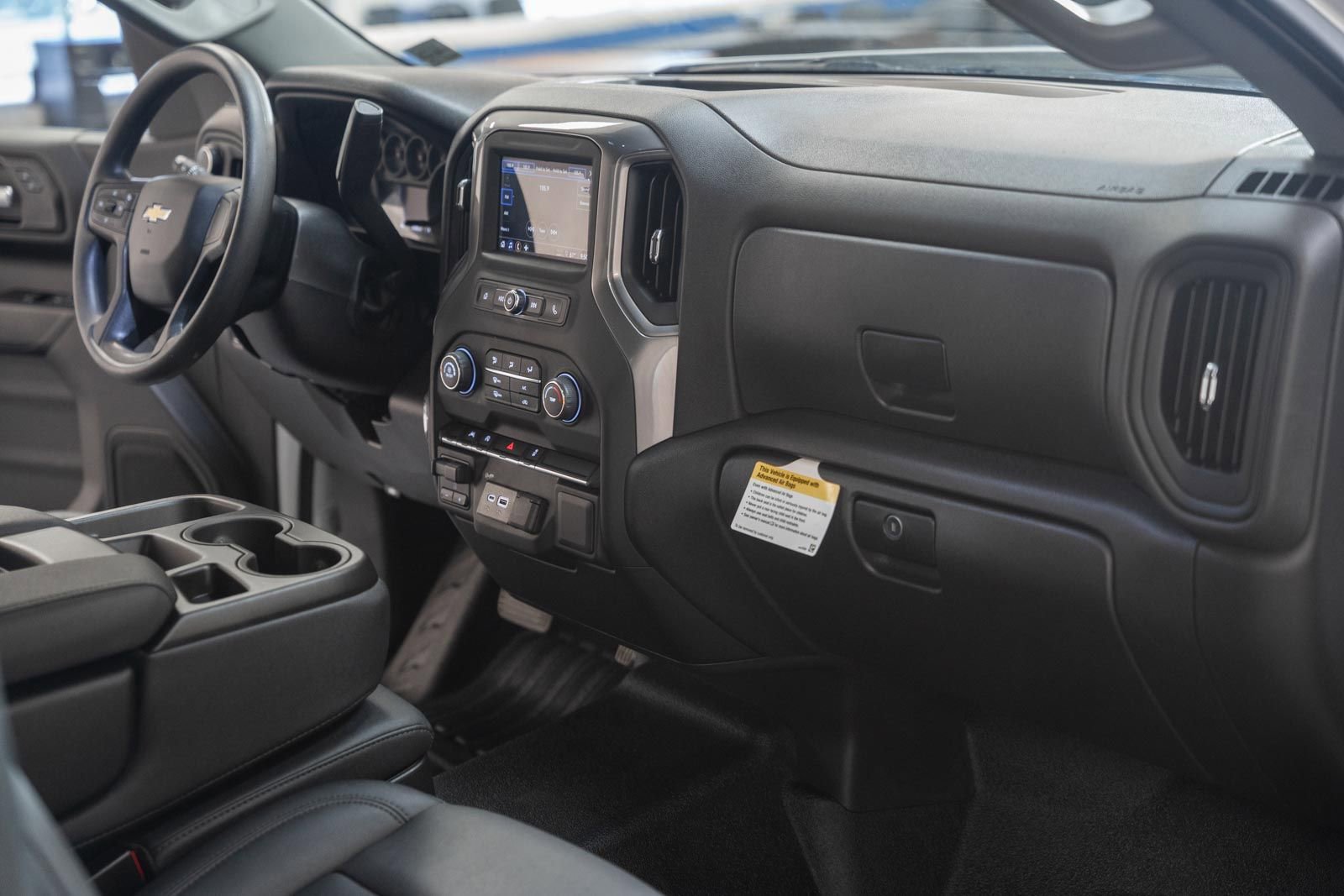 Used 2025 Chevrolet Silverado 1500 W/T w/ WT Value Package AWD/4WD image 23