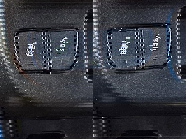 Used 2021 GMC Canyon AT4 w/ Driver Alert Package image 14