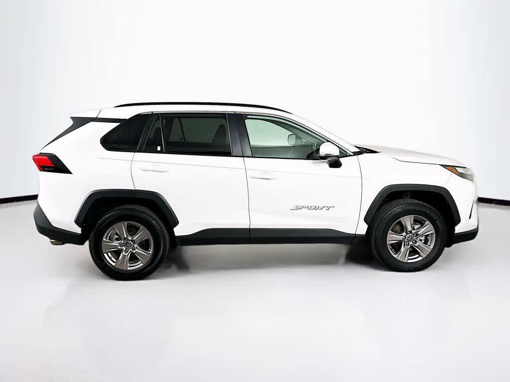 Used 2025 Toyota RAV4 XLE AWD/4WD image 26
