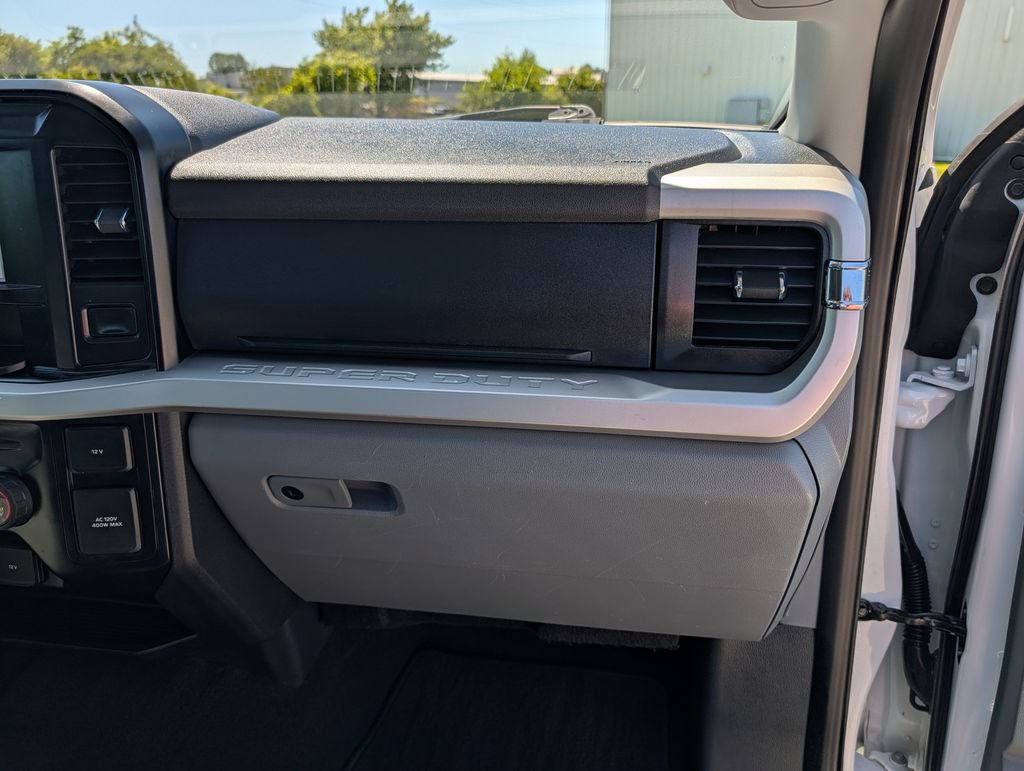 Certified 2024 Ford F250 XLT AWD/4WD image 26