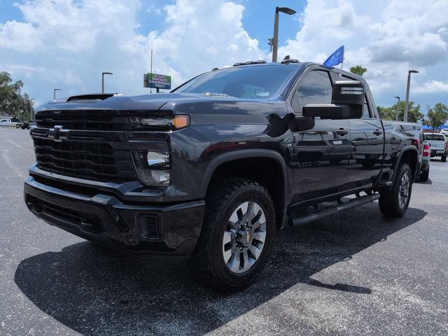 Used 2024 Chevrolet Silverado 2500 Custom w/ Custom Value Package RWD image 9