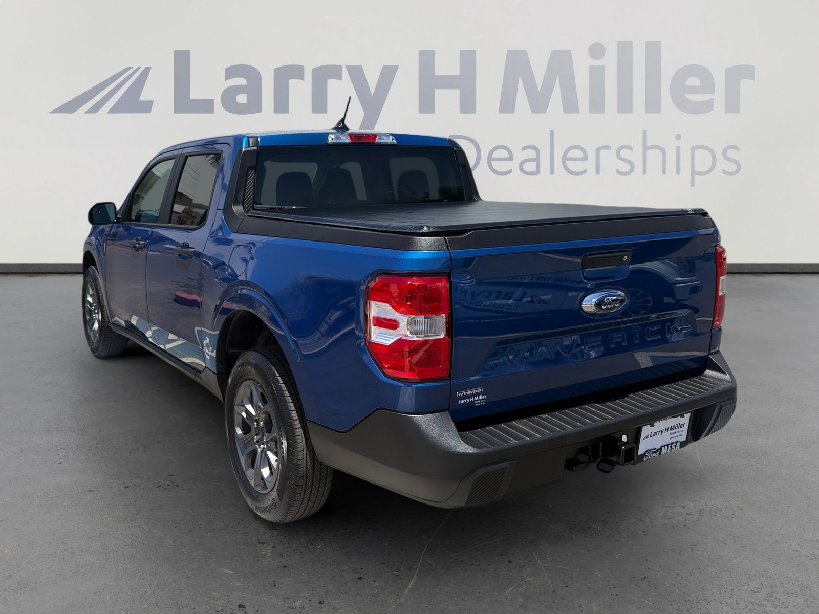 Certified 2024 Ford Maverick XLT FWD image 3
