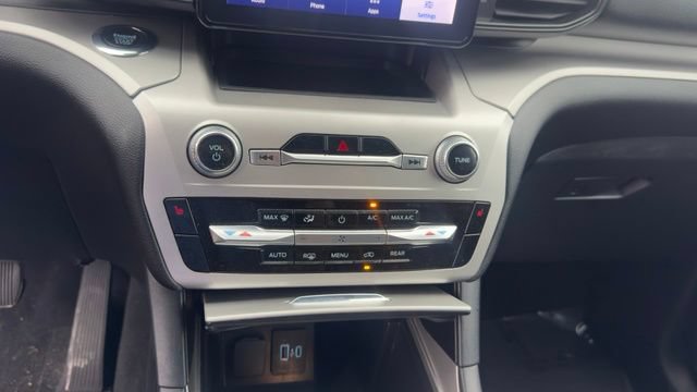 Certified 2022 Ford Explorer XLT AWD/4WD image 11