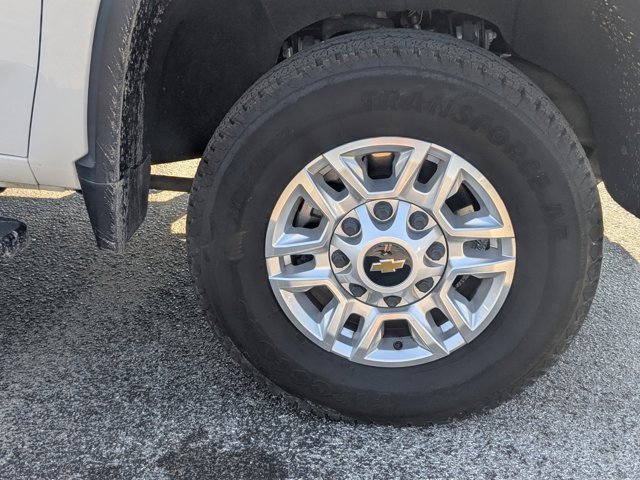 Used 2022 Chevrolet Silverado 2500 LT image 12