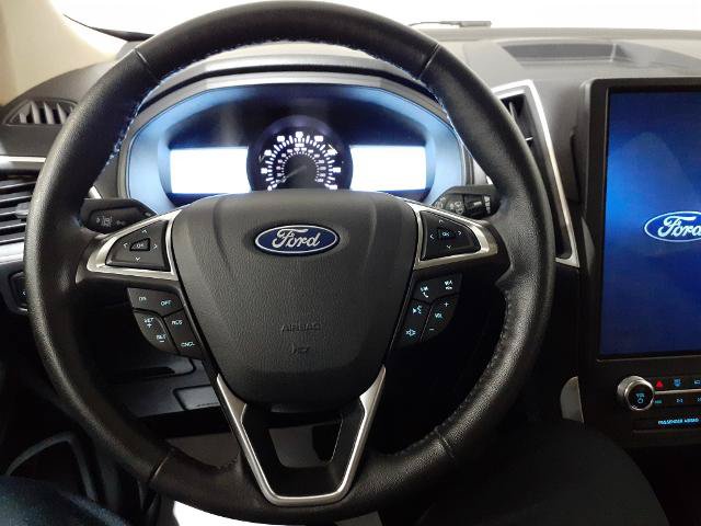 Certified 2024 Ford Edge SEL AWD/4WD image 3