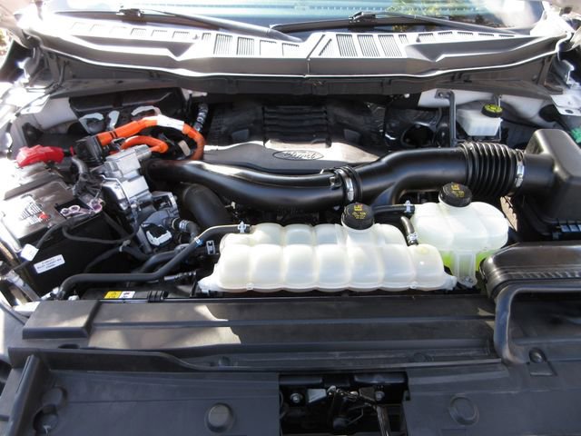 Certified 2022 Ford F150 Lariat w/ Equipment Group 502A High image 29