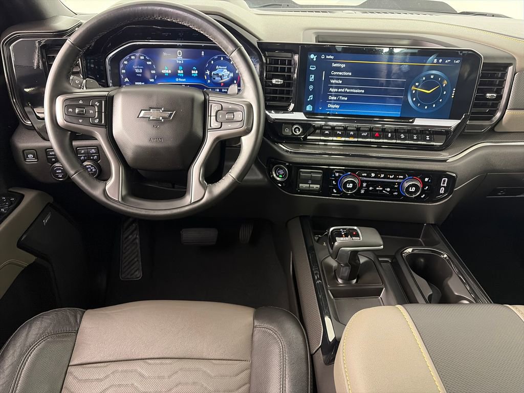 Used 2024 Chevrolet Silverado 1500 ZR2 w/ Technology Package AWD/4WD image 14