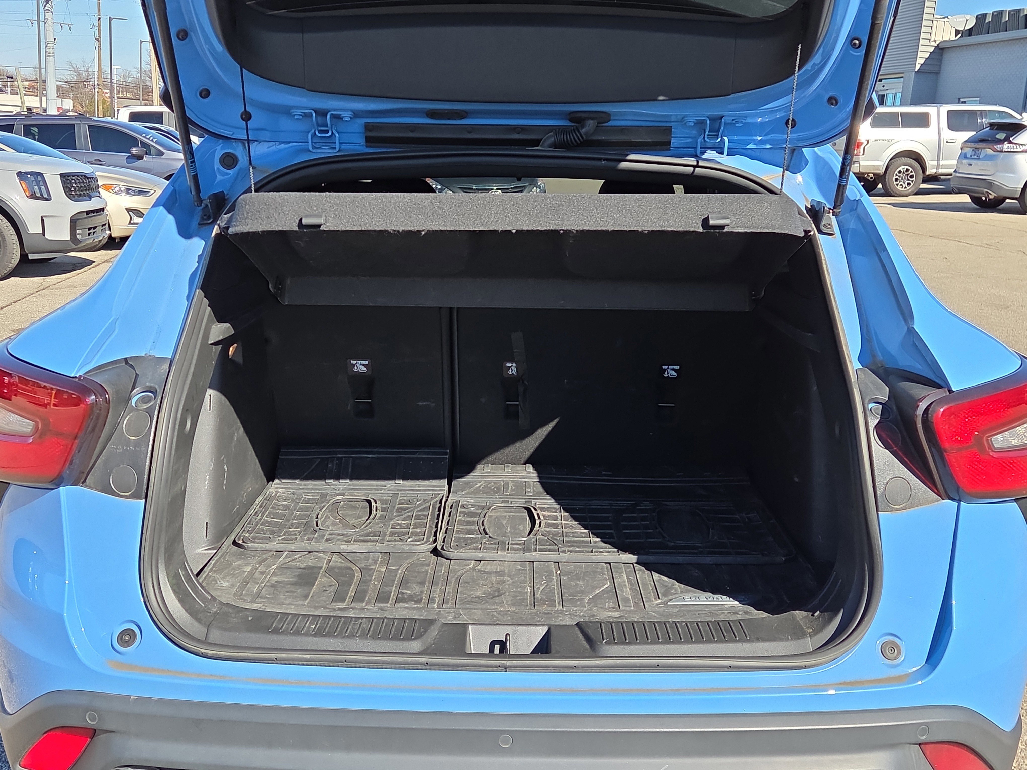 Used 2024 Chevrolet Trax RS w/ Driver Confidence Package FWD image 13