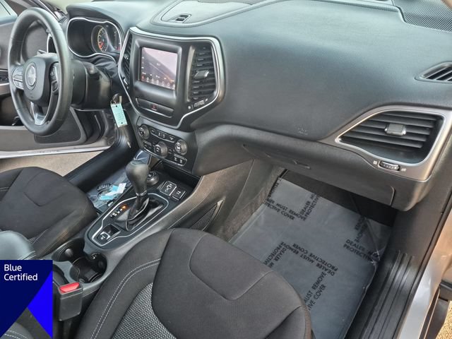 Used 2020 Jeep Cherokee Latitude AWD/4WD image 34