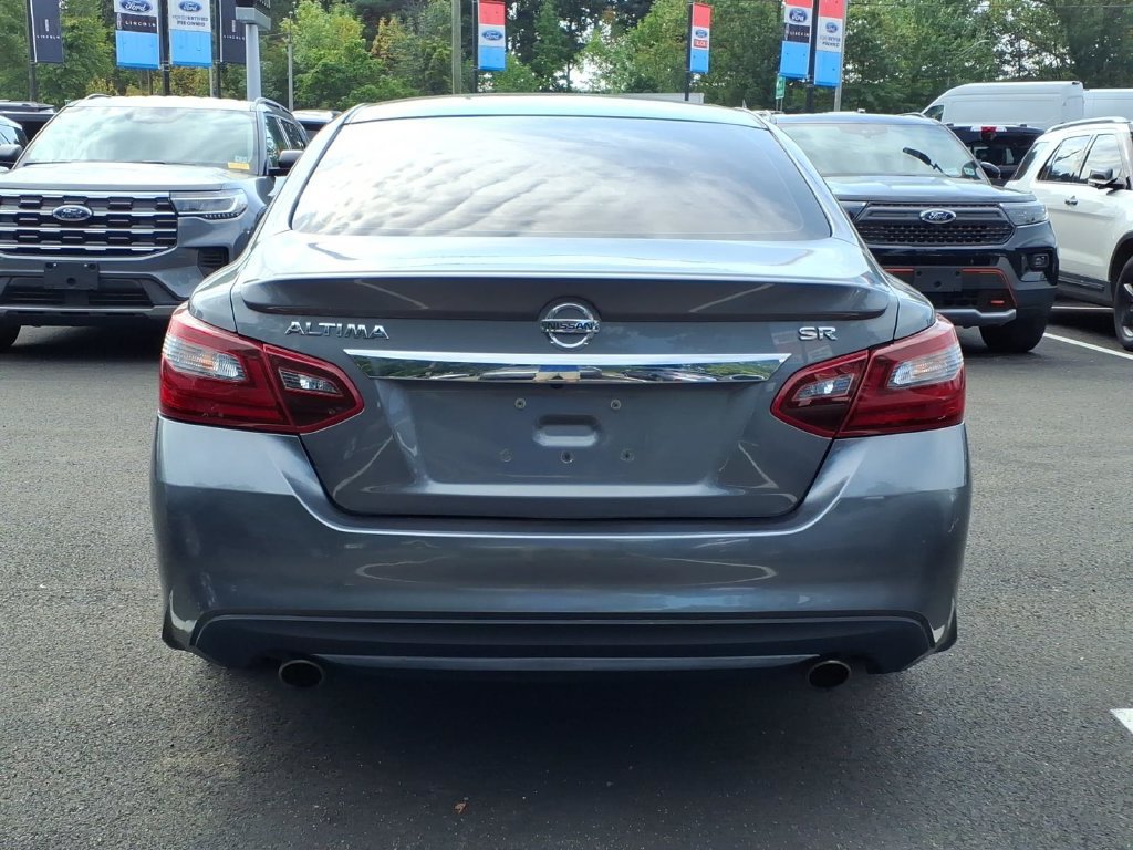 Used 2018 Nissan Altima 2.5 SR FWD image 19