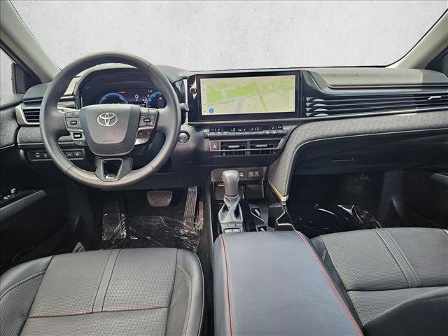 Used 2025 Toyota Camry XLE FWD image 18