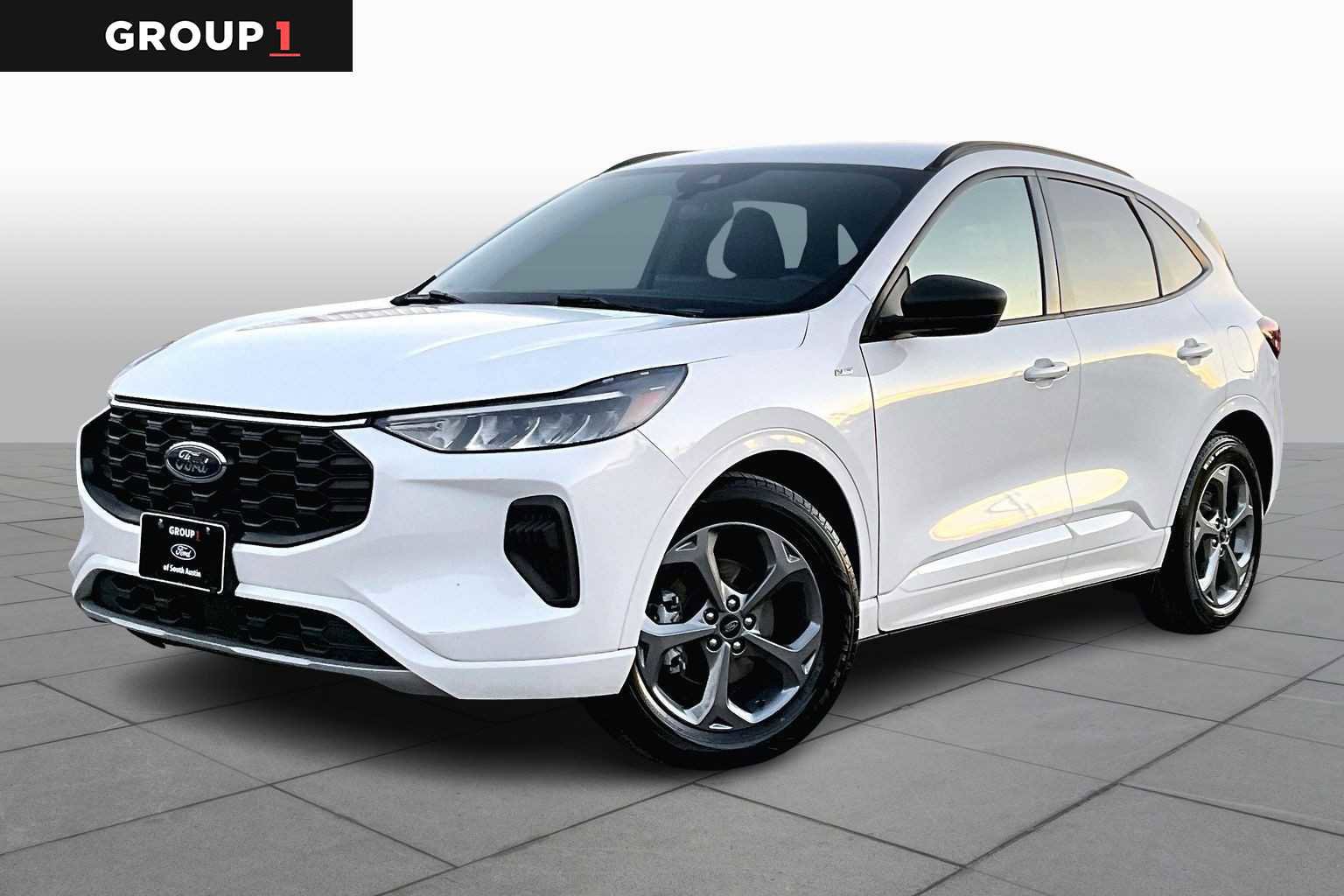 Certified 2023 Ford Escape ST-Line image 5