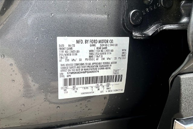 Certified 2023 Ford Explorer XLT w/ Equipment Group 202A AWD/4WD image 19