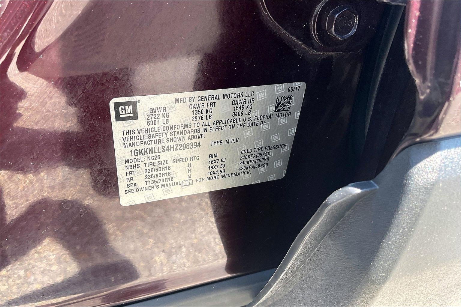 Used 2017 GMC Acadia SLE w/ LPO, Floor Liner Package FWD image 33