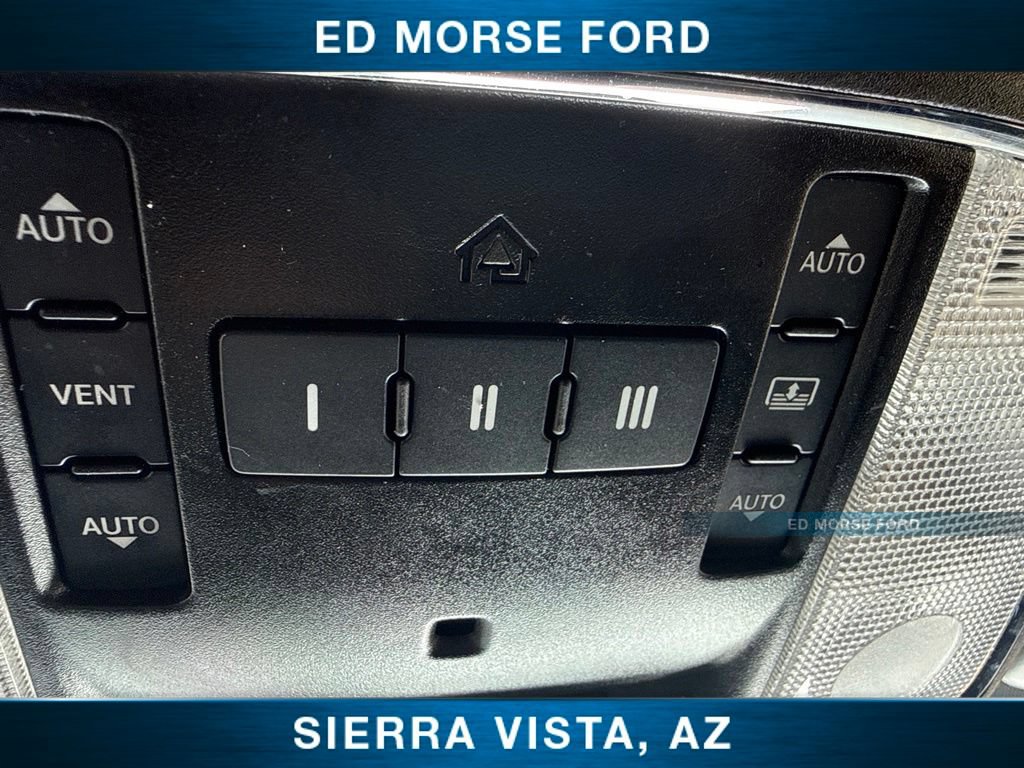 Used 2023 Chrysler 300 S w/ Comfort Group RWD image 20
