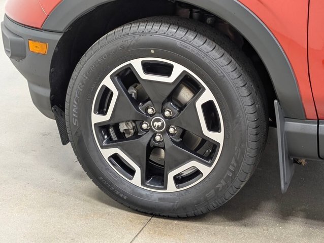 Certified 2024 Ford Bronco Sport Outer Banks w/ Tech Package AWD/4WD image 2
