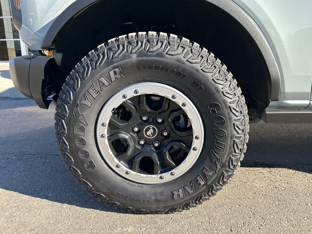 Certified 2022 Ford Bronco Badlands image 15