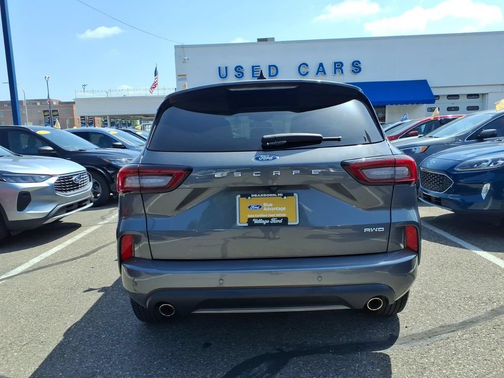 Certified 2024 Ford Escape ST-Line w/ Tech Pack #1 AWD/4WD image 8