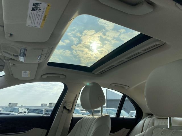 Used 2017 Mercedes-Benz E 300 4MATIC w/ Premium 1 Package image 16